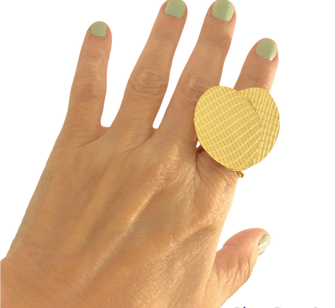 Anillo Doble Ovalo Texturado-Joyería Contemporánea-Talle: 6,5/17mm