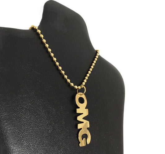 Collar OMG - Diseño artesanal con Estilo Contemporáneo -