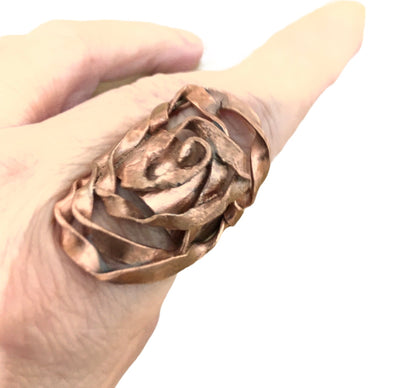 Anillo Flower Cobre - Joyería Contemporánea - Talle: 7/17mm