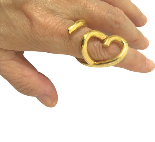 Anillo Corazón-Joyería Contemporánea